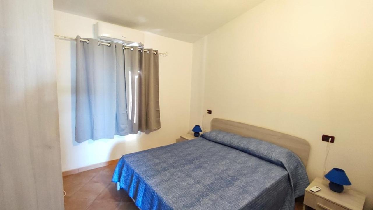 Casa L'Ulivariu Affittacamere San Teodoro  Bagian luar foto